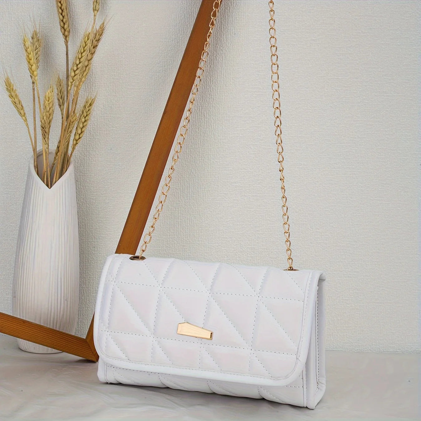 Bolsa Feminina Tiracolo Feminina Preta com Matelassê