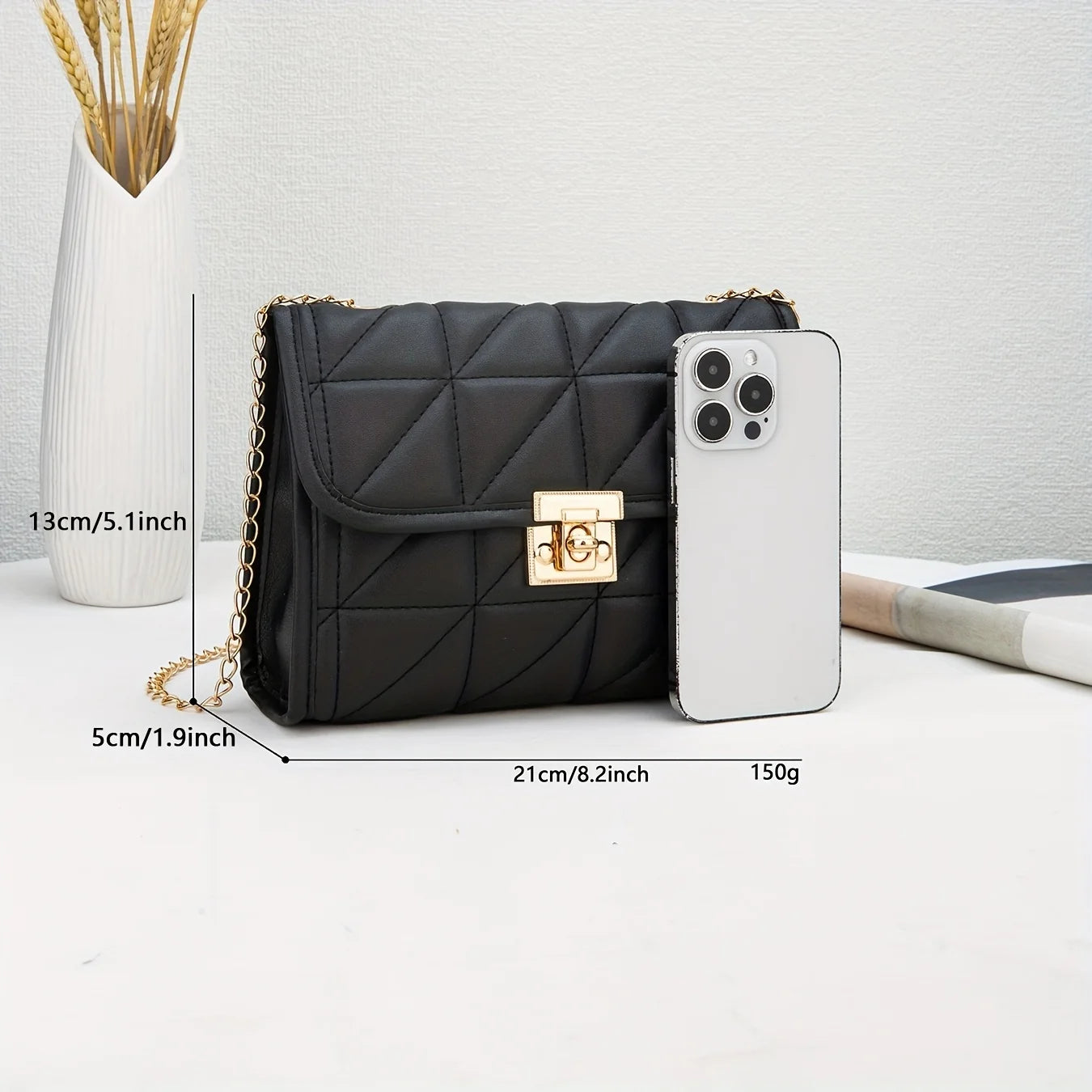 Bolsa Feminina Tiracolo Feminina Preta com Matelassê Geométrico