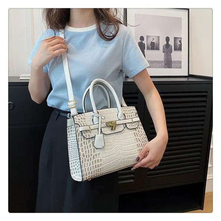 Bolsa Feminina Tote Modelo Queen Croco White – Edição Limitada