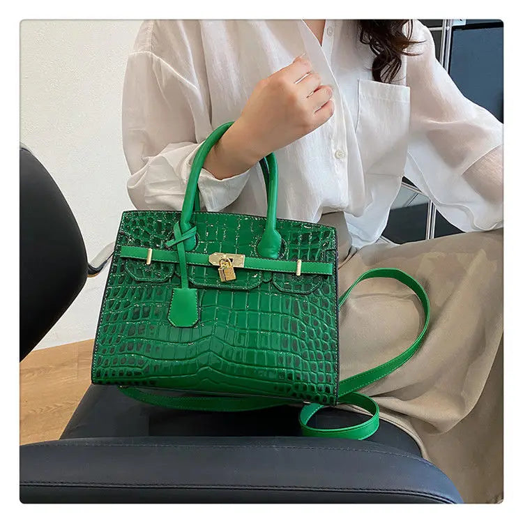 Bolsa Feminina Tote Modelo Queen Croco White – Edição Limitada