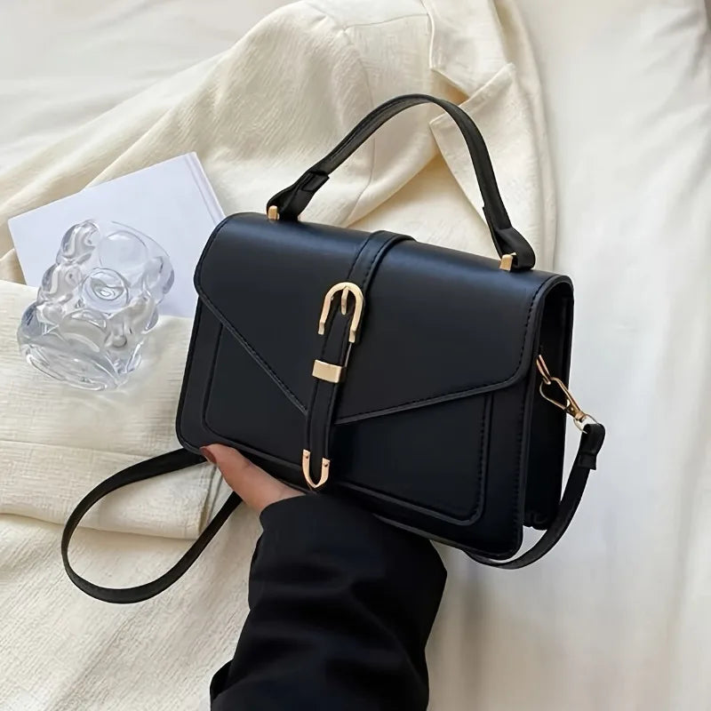 Bolsa Feminina Transversal Classic Buckle Black