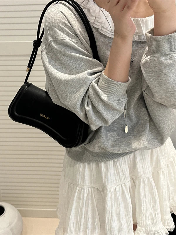 Bolsa Feminina Tiracolo Baguete Feminina Preta Minimalista com Alça de Nó Dupla