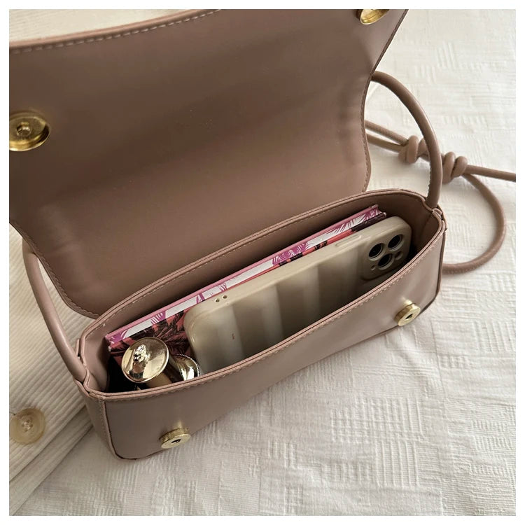 Bolsa Feminina Tiracolo Baguete Feminina Preta Minimalista com Alça de Nó Dupla