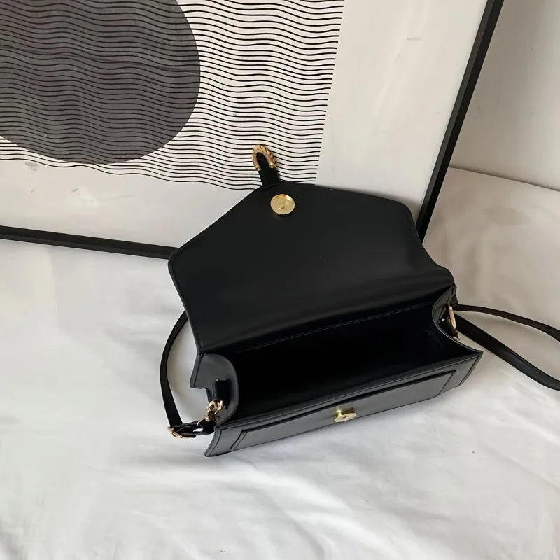 Bolsa Feminina Transversal Classic Buckle Black