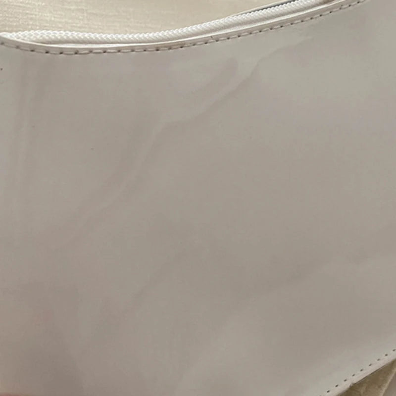 Bolsa Feminina Tiracolo Baguete Feminina de Ombro em Verniz