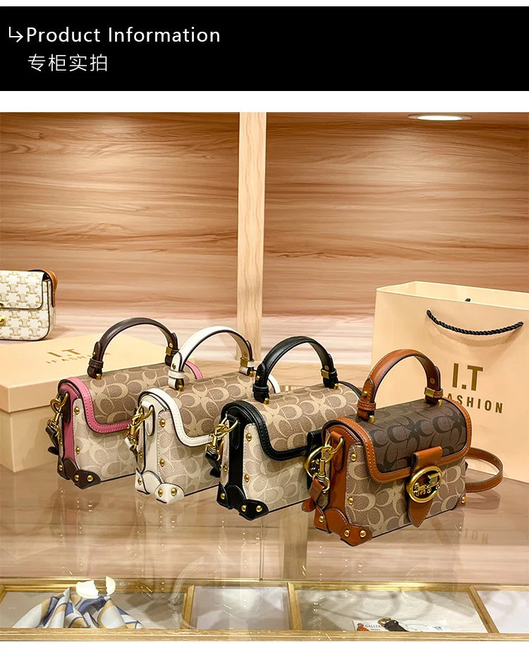 Bolsa Feminina Transversal Baú Heritage – Monograma e Detalhes Couro Caramelo