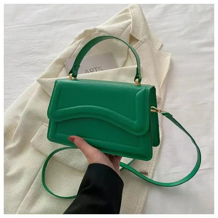 Bolsa Feminina Transversal Viena Noir