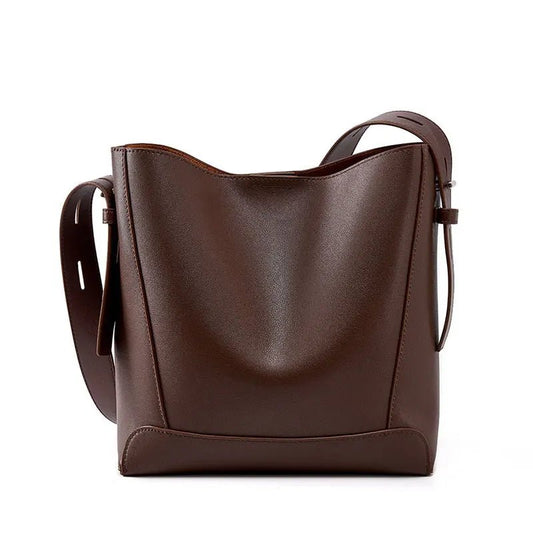 Bolsa Feminina de Couro Modelo Mocca Plus - Loja Glamurize LTDA