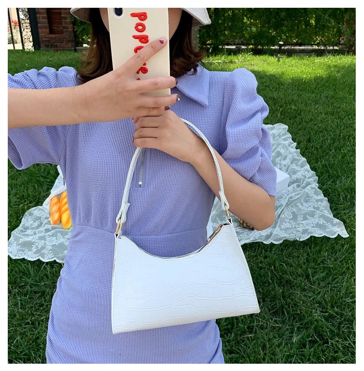 Bolsa Feminina Tiracolo Croco Gloss - Loja Glamurize LTDA