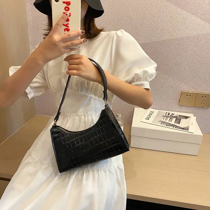 Bolsa Feminina Tiracolo Croco Gloss - Loja Glamurize LTDA