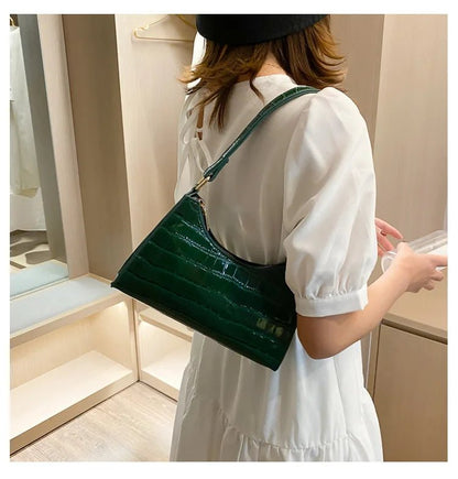 Bolsa Feminina Tiracolo Croco Gloss - Loja Glamurize LTDA