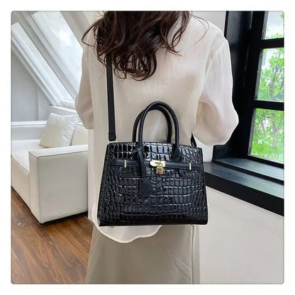 Bolsa Feminina Tote Modelo Queen Croco - Loja Glamurize LTDA