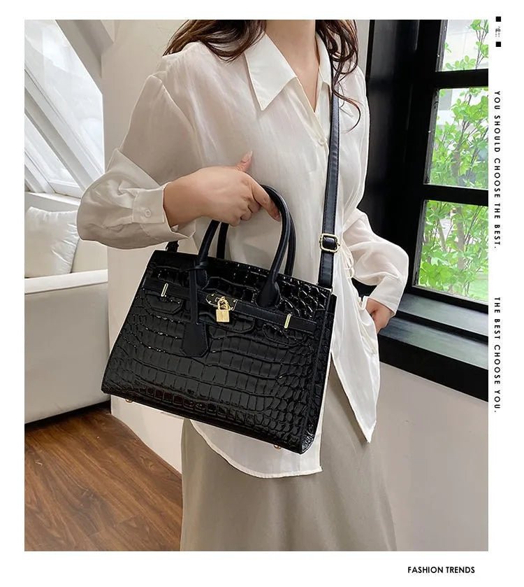 Bolsa Feminina Tote Modelo Queen Croco - Loja Glamurize LTDA